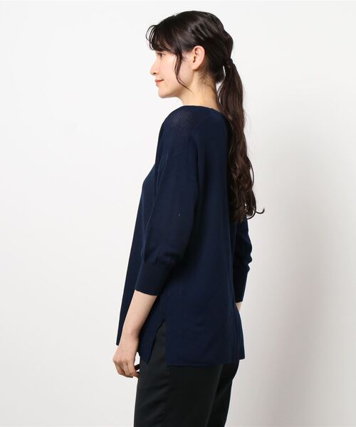 INTERPLANET（インタープラネット）の「センターラインニットプルオーバー（ニット/セーター・レディース・グリーン/ネイビー/レッド・FREE）」の4枚目の写真