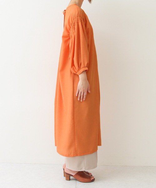 Social GIRL（ソーシャルガール）の「2WAYボリュームギャザーシャツワンピース（シャツワンピース・レディース・ブラック/オレンジ/モカ・M）」の17枚目の写真