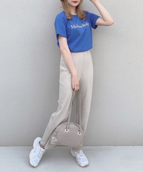 EPIMI E'PIMMY（エピミエピミー）の「【期間限定】カラフルTシャツ×裾メローリブワイドパンツ　ワンマイルSET（その他パンツ・レディース・ブラック/ブラウン/アイボリー/シルバーグレー/モカ/グレー系その他/グリーン系その他/グリーン系その他2・MEDIUM）」の5枚目の写真