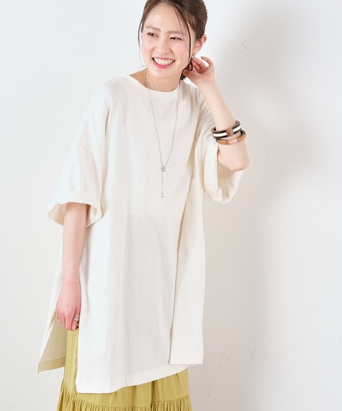 CIAOPANIC TYPY（チャオパニックティピー）の「【USAコットン】スリットチュニックTee（Tシャツ/カットソー・レディース・キャメル/ブルー/オフホワイト/ブラック・ONE SIZE）」の2枚目の写真