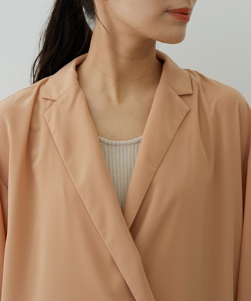 SALON adam et rope'（サロン アダム エ ロペ）の「サテンライクリラックスジャケット（テーラードジャケット・レディース・ベージュ/ブラック・FREE）」の8枚目の写真
