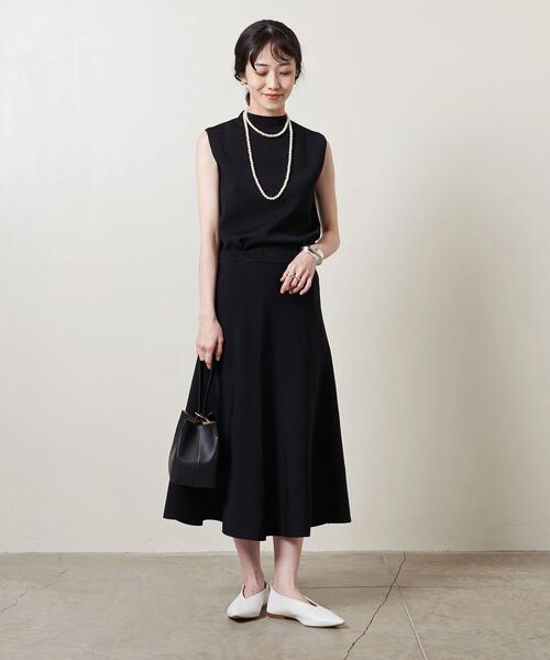 UNITED ARROWS（ユナイテッドアローズ）の「UBCMD ボトルネック ノースリーブ ニット†◆（ニット/セーター・レディース・ライトグレー/ブラック/ロイヤルブルー・FREE）」の18枚目の写真