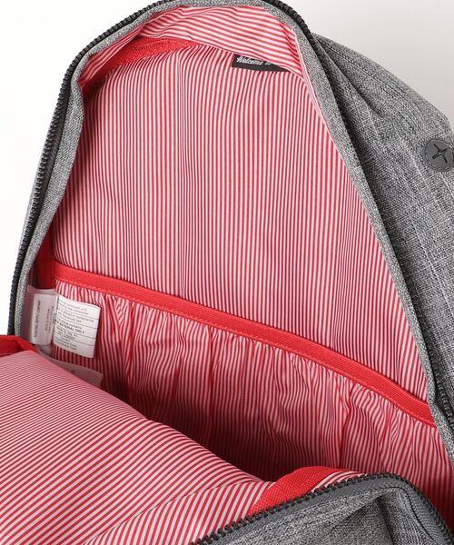 Herschel Supply（ハーシェルサプライ）の「Herschel Supply/ハーシェル バックパック 9111155（バックパック/リュック・メンズ・グレー・FREE）」の4枚目の写真