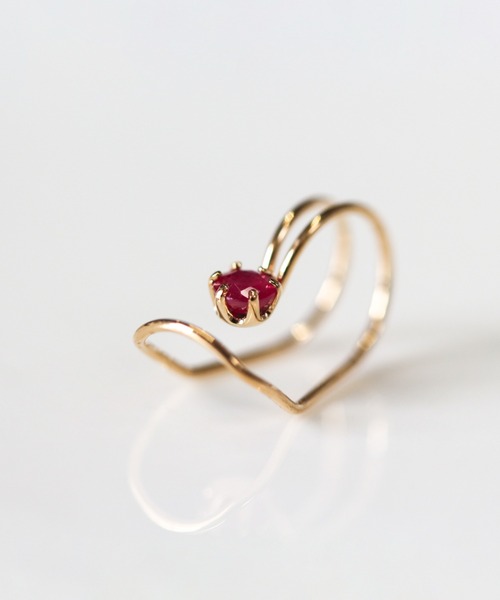 cui-cui(キュイキュイ)の「天然石イヤーカフ | K10YG(イヤーカフ・レディース・レッド/グリーン/ブルー・FREE)」の12枚目の写真