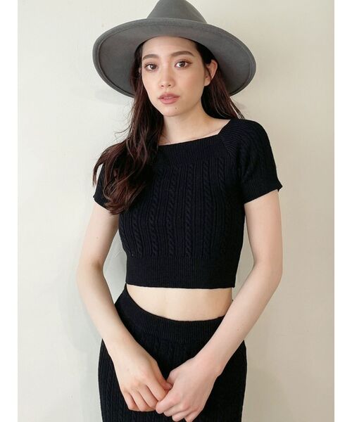 GYDA（ジェイダ）の「オフショルケーブルニット TOPS（ニット/セーター・レディース・ブラック/ピンク/アイボリー・FREE）」の17枚目の写真