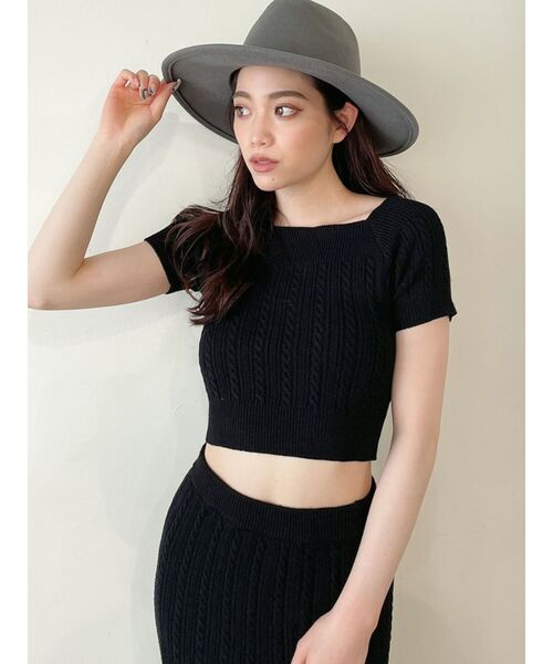 GYDA（ジェイダ）の「オフショルケーブルニット TOPS（ニット/セーター・レディース・ブラック/ピンク/アイボリー・FREE）」の19枚目の写真