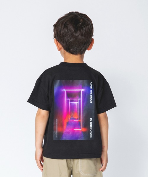 RADCHAP(ラッドチャップ)の「【RADCHAPプチプラ】ネオングラフィックTシャツ(Tシャツ/カットソー・キッズ・ベージュ/ブラック・100cm/90cm/110cm/120cm/140cm/150cm/130cm)」の11枚目の写真
