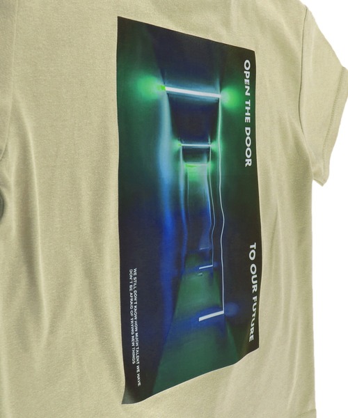 RADCHAP(ラッドチャップ)の「【RADCHAPプチプラ】ネオングラフィックTシャツ(Tシャツ/カットソー・キッズ・ベージュ/ブラック・100cm/90cm/110cm/120cm/140cm/150cm/130cm)」の16枚目の写真