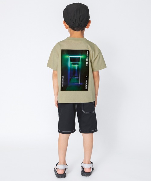 RADCHAP(ラッドチャップ)の「【RADCHAPプチプラ】ネオングラフィックTシャツ(Tシャツ/カットソー・キッズ・ベージュ/ブラック・100cm/90cm/110cm/120cm/140cm/150cm/130cm)」の8枚目の写真