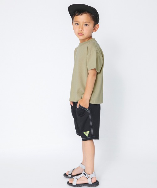 RADCHAP(ラッドチャップ)の「【RADCHAPプチプラ】ネオングラフィックTシャツ(Tシャツ/カットソー・キッズ・ベージュ/ブラック・100cm/90cm/110cm/120cm/140cm/150cm/130cm)」の7枚目の写真