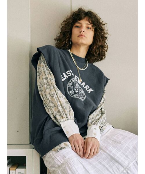 Ungrid（アングリッド）の「ノーカラーモダン柄シャツ（シャツ/ブラウス・レディース・ブラウン/カーキ・FREE）」の19枚目の写真