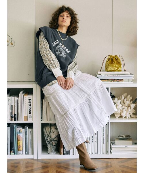 Ungrid（アングリッド）の「ノーカラーモダン柄シャツ（シャツ/ブラウス・レディース・ブラウン/カーキ・FREE）」の11枚目の写真