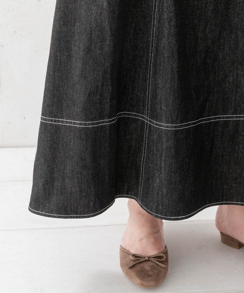 URBAN RESEARCH Sonny Label（アーバンリサーチサニーレーベル）の「デニムフレアスカート（スカート・レディース・インディゴブルー/ブラック・36/38）」の10枚目の写真