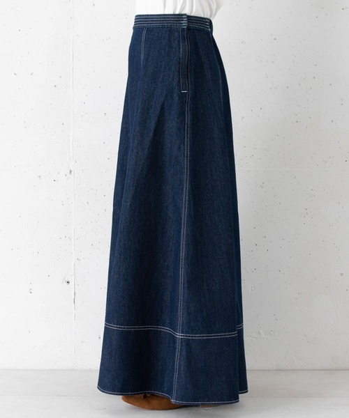 URBAN RESEARCH Sonny Label（アーバンリサーチサニーレーベル）の「デニムフレアスカート（スカート・レディース・インディゴブルー/ブラック・36/38）」の11枚目の写真