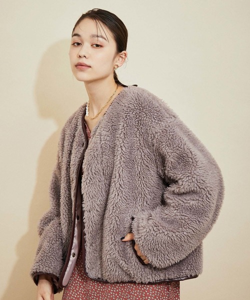 MADEMOISELLE ROPE'（マドモアゼル ロペ）の「パイピングオーバーサイズボアブルゾン（ブルゾン・レディース・グレー/キナリ・38）」の3枚目の写真