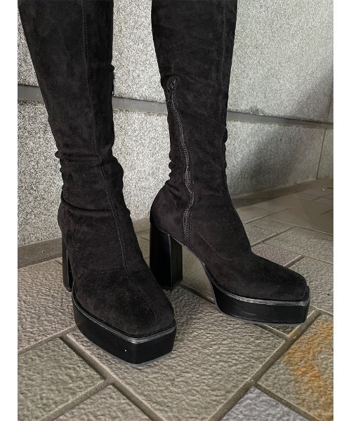 ENVYM(アンビー)の「タンクヒールニーハイブーツ(ブーツ・レディース・グレー/ブラック系その他/ブラック・24.5cm/23.5cm/22.5cm)」の6枚目の写真