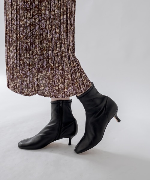 un dix cors（アンディコール）の「ROKOTA(ロコタ)　ソフトストレッチショートブーツ（ブーツ・レディース・ブラック・24.5/23.5）」の11枚目の写真