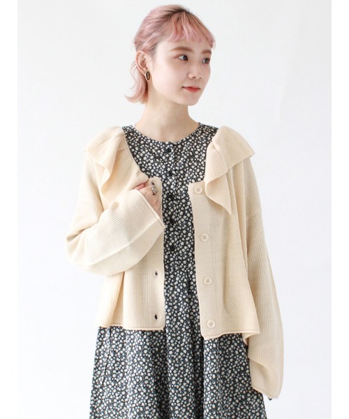 ehka sopo（エヘカソポ）の「ラッフルカーディガン（カーディガン/ボレロ・レディース・ブラック/パープル/カーキ/キナリ・ﾌﾘ-）」の2枚目の写真