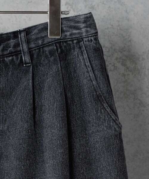 TIMELY WARNING(タイムリーワーニング)の「Timely Warning / ケミカルウォッシュ 2タックデニムパンツ(その他パンツ・メンズ・ブラック/ブルー・MEDIUM/LARGE)」の3枚目の写真