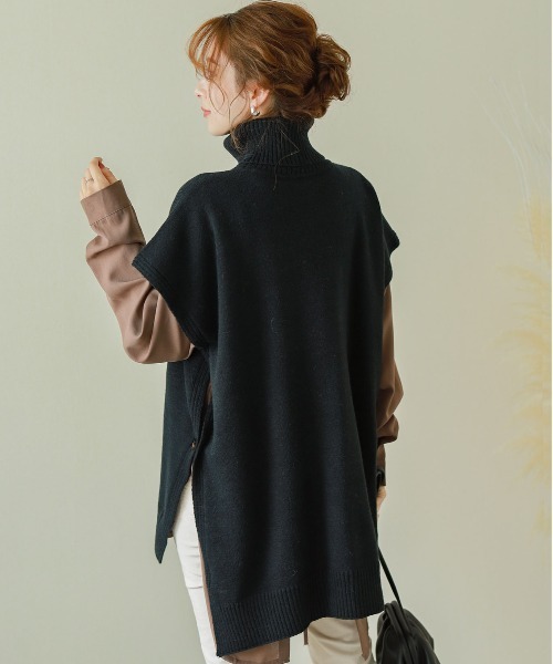 SUGAR BISKET（シュガービスケット）の「サイドボタンタートルネックベスト（ベスト・レディース・ホワイト/ブラック/ブラウン/グレー/ブルーグリーン・フリー）」の19枚目の写真