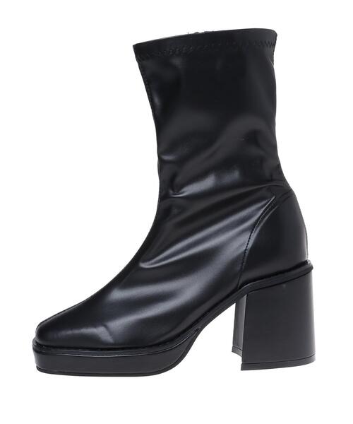 INGNI（イング）の「プラットフォームミドルレングスストレッチヒールブーツ（ブーツ・レディース・アイボリー/ブラック・M）」の4枚目の写真