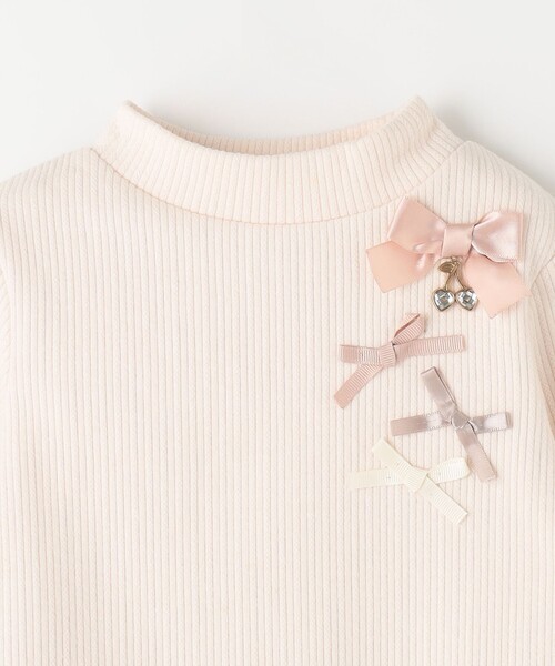 ANY（エニィ）の「花柄ペプラムプルオーバー（スウェット・キッズ・アイボリー系/ネイビー系/ライラック系・100/110/120/130）」の5枚目の写真