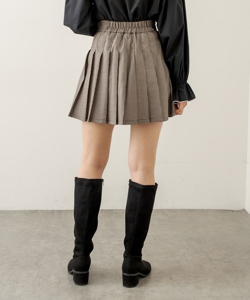 OLIVE des OLIVE(オリーブデオリーブ)の「プリーツミニスカート(スカート・レディース・ブラウン/ブラック/ベージュ/ライトブラウン・FREE)」の8枚目の写真