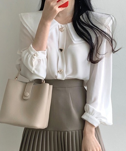 DAY CLOSET(デイ クローゼット)の「レディース ハートとパール調ボタンのダブルビッグカラーブラウス(シャツ/ブラウス・レディース・ホワイト/ピンク・M/L)」の9枚目の写真