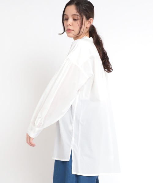 RNA-N(アールエヌエーエヌ)の「B2678 コットンギャザースリーブシャツ(シャツ/ブラウス・レディース・オフホワイト/レモンイエロー/グレイッシュベージュ/ライトグレー・MEDIUM)」の9枚目の写真