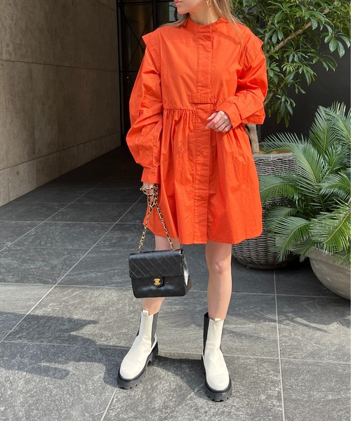 StyleSea（スタイルシー）の「ブロードバンドカラーチュニックシャツ（シャツ/ブラウス・レディース・ホワイト/ライトブルー/ブラック/ネイビー/オレンジ・MEDIUM）」の6枚目の写真