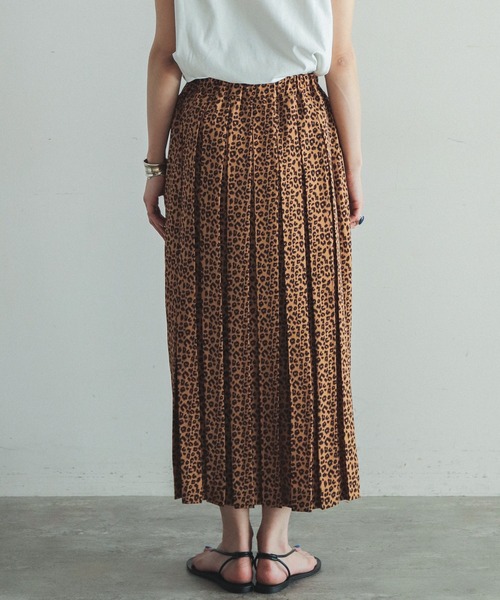 FIL DE FER（フィルデフェール）の「レオパード　ボックスプリーツスカート（スカート・レディース・ベージュ・FREE）」の12枚目の写真