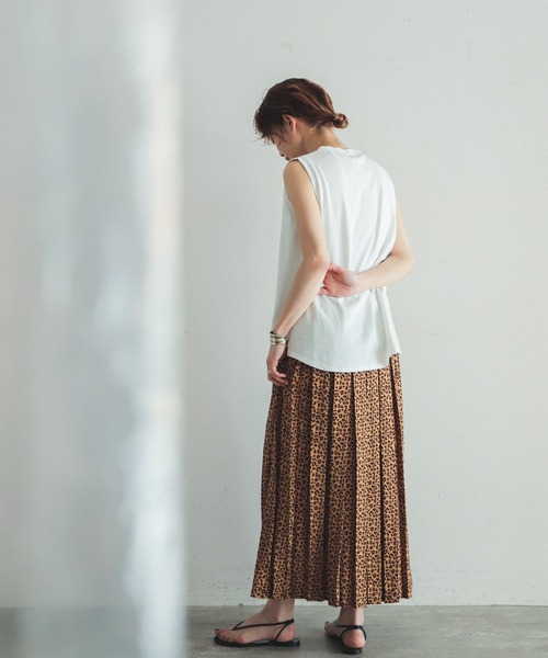 FIL DE FER（フィルデフェール）の「レオパード　ボックスプリーツスカート（スカート・レディース・ベージュ・FREE）」の5枚目の写真