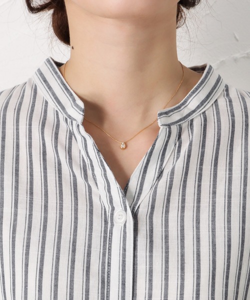 NAVY(ネイビー)の「RTスラブキーネックシャツ(シャツ/ブラウス・レディース・ブラック/ホワイト/グリーン・フリー)」の12枚目の写真