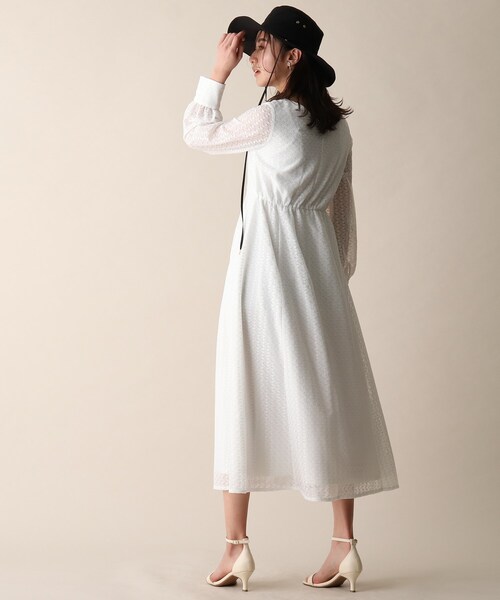 OPAQUE.CLIP（オペークドットクリップ）の「◆Vネックレースワンピース（ワンピース・レディース・オフホワイト/ライトグリーン・38/36）」の13枚目の写真