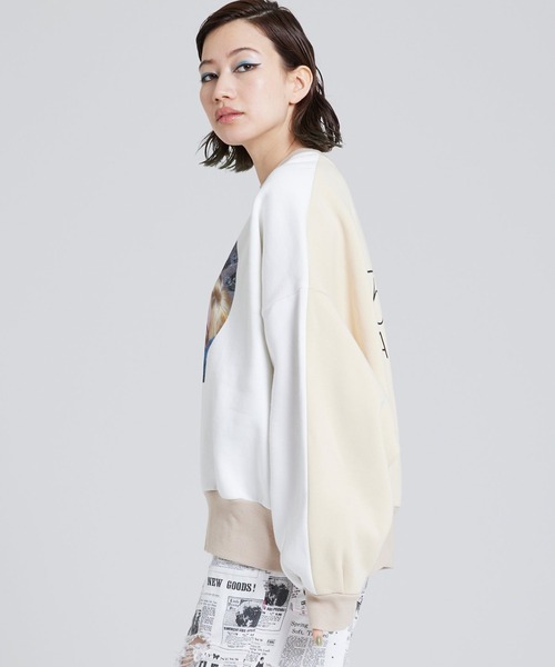 L.H.P（エルエイチピー）の「LittleSunnyBite/リトルサニーバイト/Brigitte Bardot x little sunny bite Photo big sweat（スウェット・レディース・ホワイト/ブラック/ブルー・SMALL/MEDIUM）」の6枚目の写真