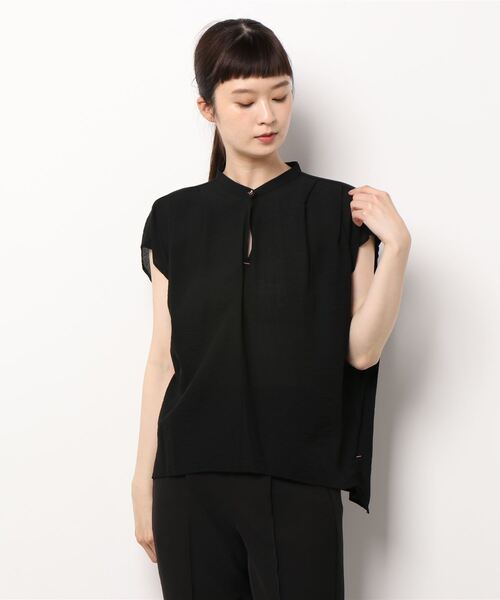 Q（キュー）の「シアーレーヨンスキッパーシャツ（シャツ/ブラウス・レディース・ブラック/アイボリー/マスタード/ラベンダー/ベージュ・MEDIUM）」の10枚目の写真