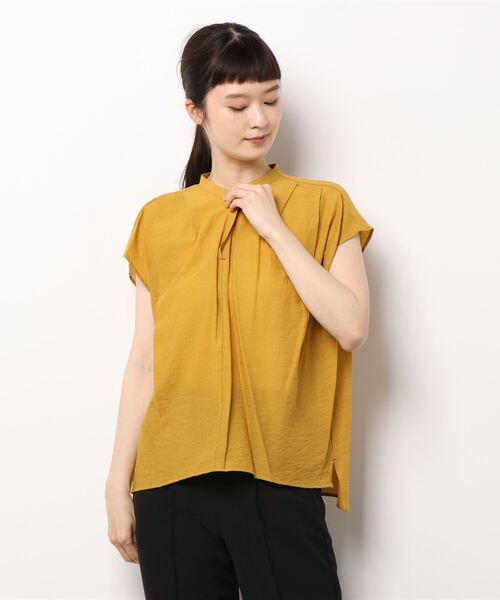 Q（キュー）の「シアーレーヨンスキッパーシャツ（シャツ/ブラウス・レディース・ブラック/アイボリー/マスタード/ラベンダー/ベージュ・MEDIUM）」の9枚目の写真