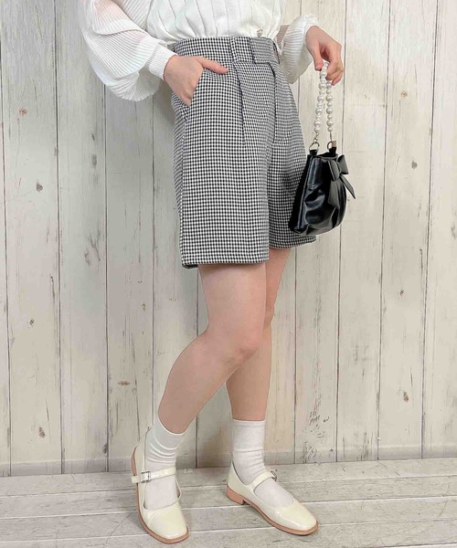 Clice de Paris（クリシェドゥパリス）の「K/クラシカルショートパンツ（その他パンツ・レディース・ホワイト×ブラック/ブラウン・ONESIZE）」の2枚目の写真