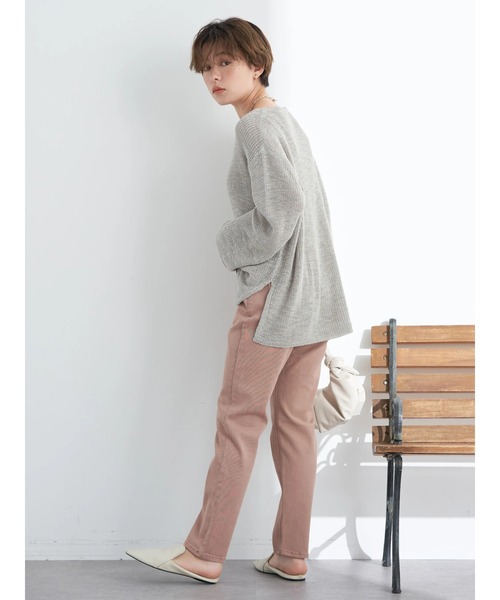 earth music&ecology(アースミュージックアンドエコロジー)の「スラブVネックニットプルオーバー(ニット/セーター・レディース・グリーン系その他3/ライトピンク/ベージュ/ライトグレー・FREE)」の12枚目の写真