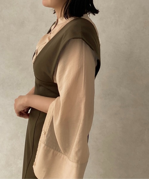 apres jour clair（アプレジュールクレア）の「【apres jour clair】Vネックジャンスカ 【ZOZOTOWN限定アイテム】（ジャンパースカート・レディース・グレイッシュベージュ/ダークブラウン/ベージュ・X-LARGE/フリー）」の5枚目の写真