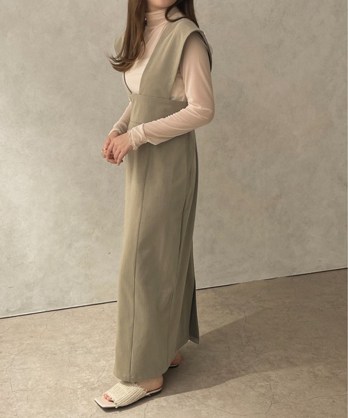 apres jour clair（アプレジュールクレア）の「【apres jour clair】Vネックジャンスカ 【ZOZOTOWN限定アイテム】（ジャンパースカート・レディース・グレイッシュベージュ/ダークブラウン/ベージュ・X-LARGE/フリー）」の9枚目の写真