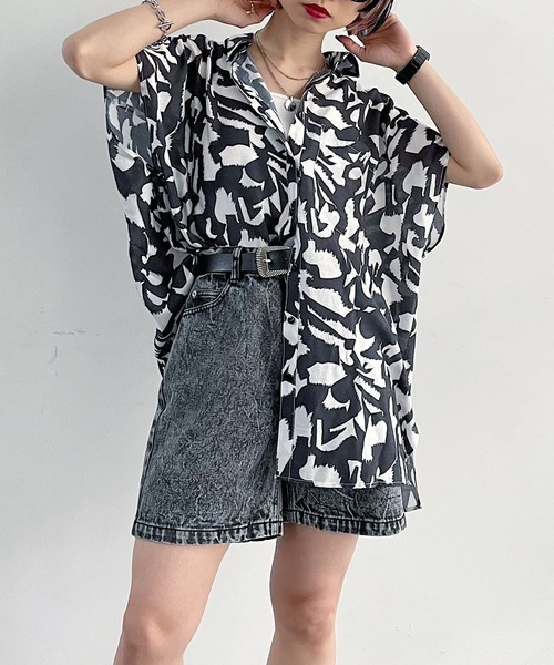 PAGEBOY（ページボーイ）の「キカプリントポンチョシャツ（シャツ/ブラウス・レディース・ブラック/グリーン系その他・FREE）」の15枚目の写真