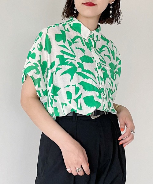 PAGEBOY（ページボーイ）の「キカプリントポンチョシャツ（シャツ/ブラウス・レディース・ブラック/グリーン系その他・FREE）」の5枚目の写真