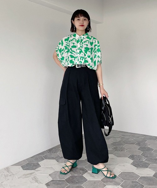 PAGEBOY（ページボーイ）の「キカプリントポンチョシャツ（シャツ/ブラウス・レディース・ブラック/グリーン系その他・FREE）」の16枚目の写真