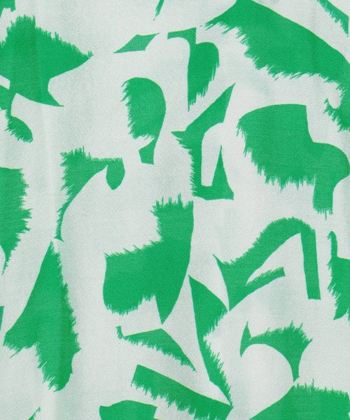 PAGEBOY（ページボーイ）の「キカプリントポンチョシャツ（シャツ/ブラウス・レディース・ブラック/グリーン系その他・FREE）」の14枚目の写真