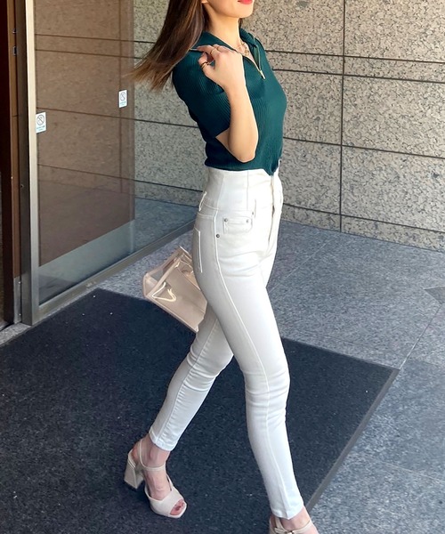 ROYAL PARTY(ロイヤルパーティー)の「【ZOZO限定】スタンドカラーZIP UP半袖トップス(Tシャツ/カットソー・レディース・オフホワイト/グリーン/グレー/ブラック・FREE)」の13枚目の写真