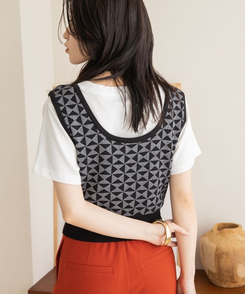 LOWRYS FARM(ローリーズファーム)の「ジオメトリック柄ビスチェ 282848(ベスト・レディース・ブラック/ブラウン/ブルー・FREE)」の5枚目の写真
