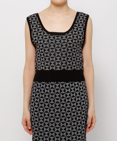 LOWRYS FARM(ローリーズファーム)の「ジオメトリック柄ビスチェ 282848(ベスト・レディース・ブラック/ブラウン/ブルー・FREE)」の11枚目の写真