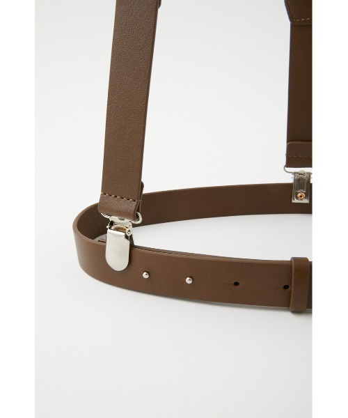 MOUSSY(マウジー)の「FAUX LEATHER サスペンダー(サスペンダー・レディース・ブラック/ベージュ・FREE)」の6枚目の写真