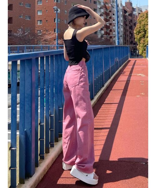 EMODA（エモダ）の「コンパクトフィットタンクトップ（タンクトップ・レディース・ホワイト/ブラック/グレー/ブルー・FREE）」の6枚目の写真